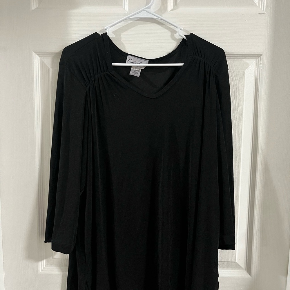 Carolyn Strauss Black Lounge Set